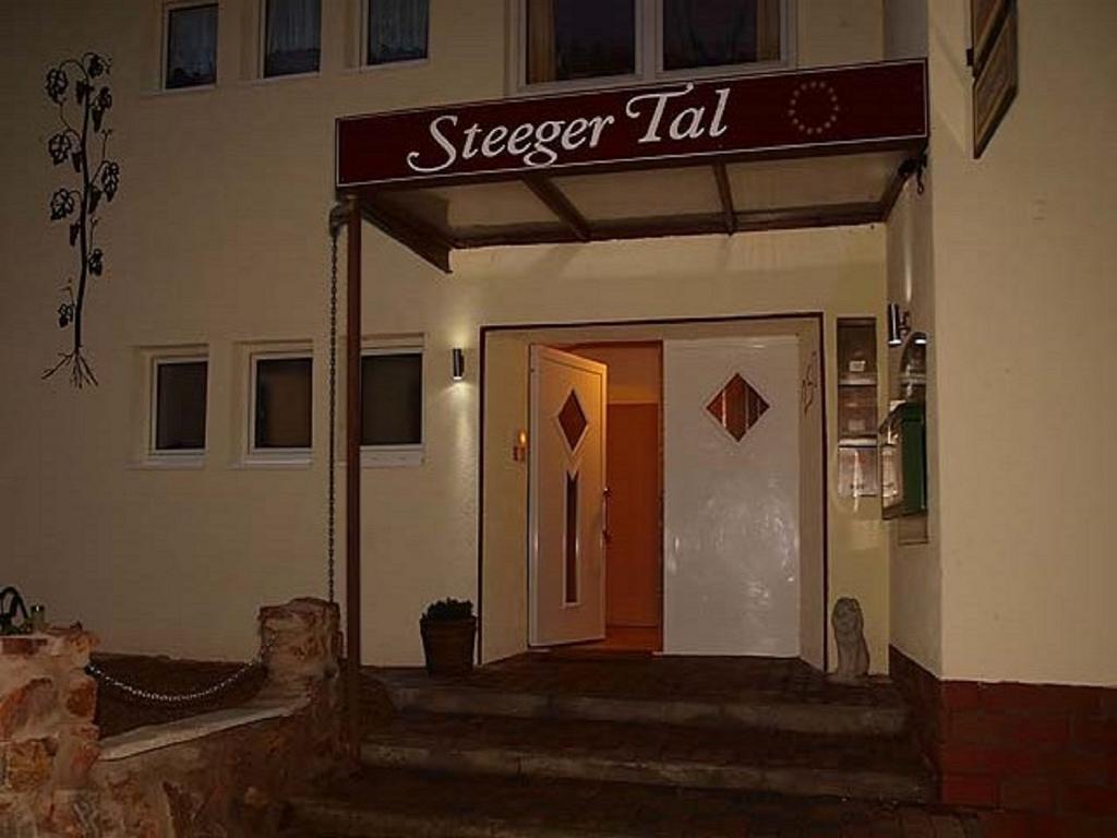 Отель Steeger Tal Бахарах Номер фото